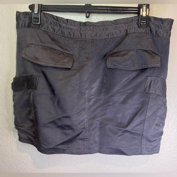 Jill Stuart Y2K Micro Mini Cargo Silky Skirt Gray Pockets Frayed Womens‎ Size 0 - Picture 2 of 5